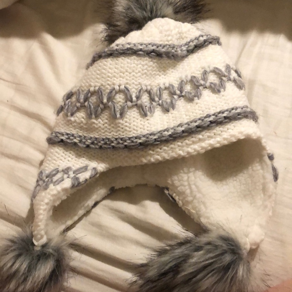 Real Brand New Starling authentic Hat!
